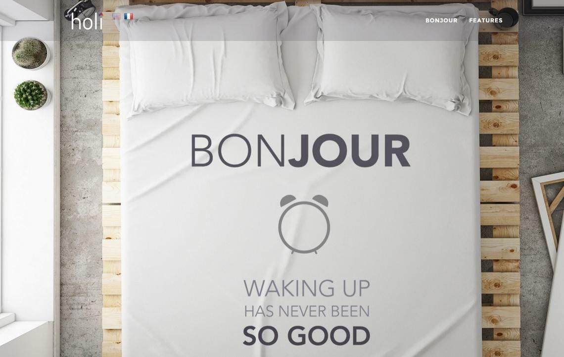 Holi HELLO alarm clock connects