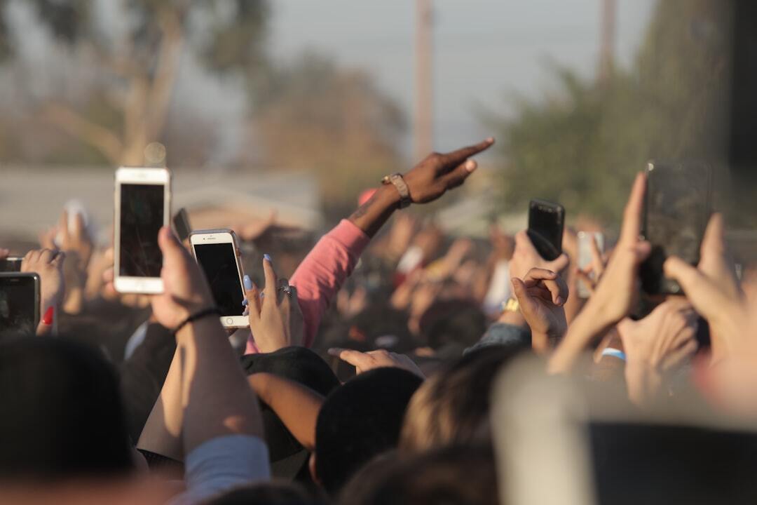 Sea of people at a free travis scott show