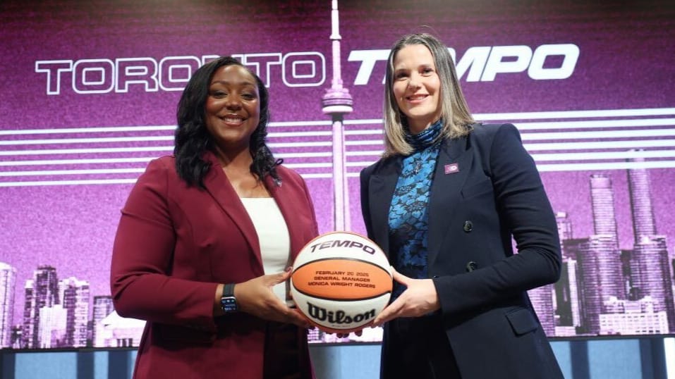 Teresa Resch, President, Tempo Basketball Club (r) introduces Monica Wright Rogers (l) as GM, Toronto Tempo.