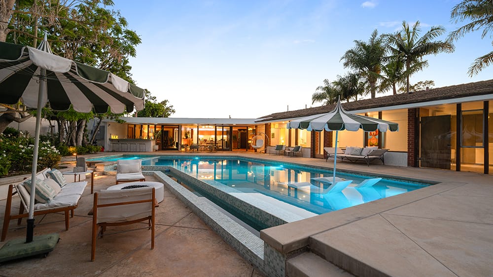 Timeless John Lautner-Designed Home in Long Beach