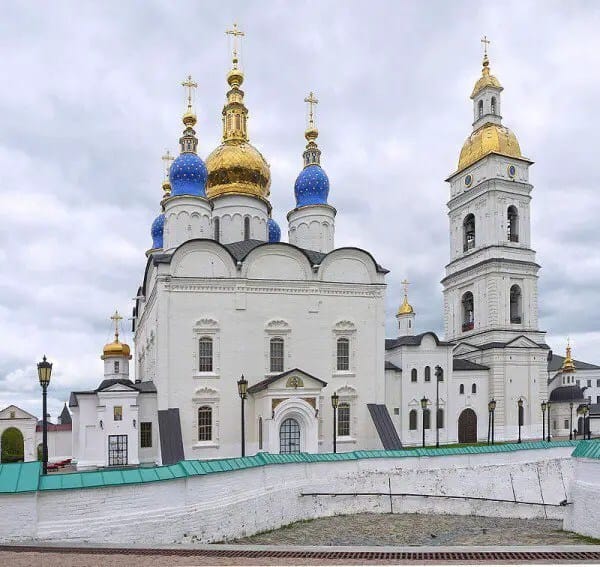 Russian-church-600x567
