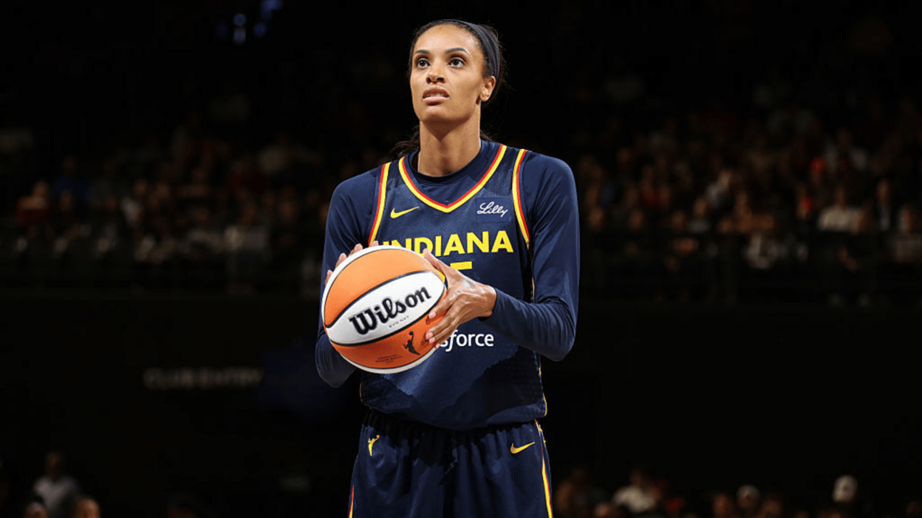  DeWanna Bonner #25 of the Indiana Fever shoots a free throw during the game 