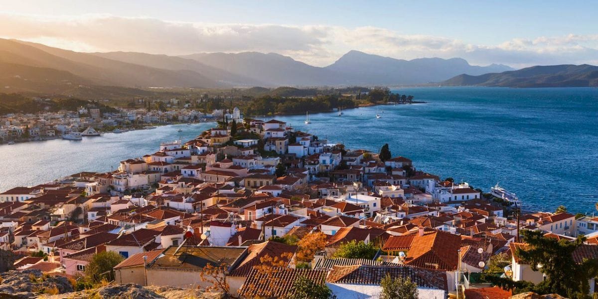Chora-village-of-Poros-island