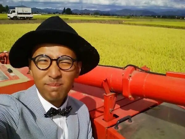 kiyoto-saito-suit-farmer2-600x450