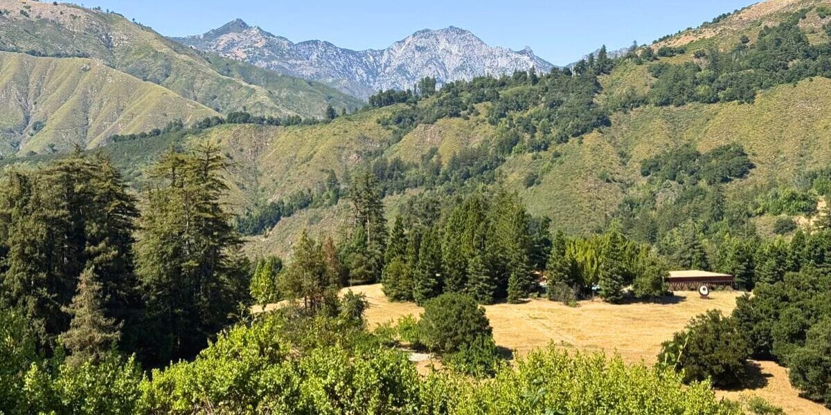 beautiful scenic mountains