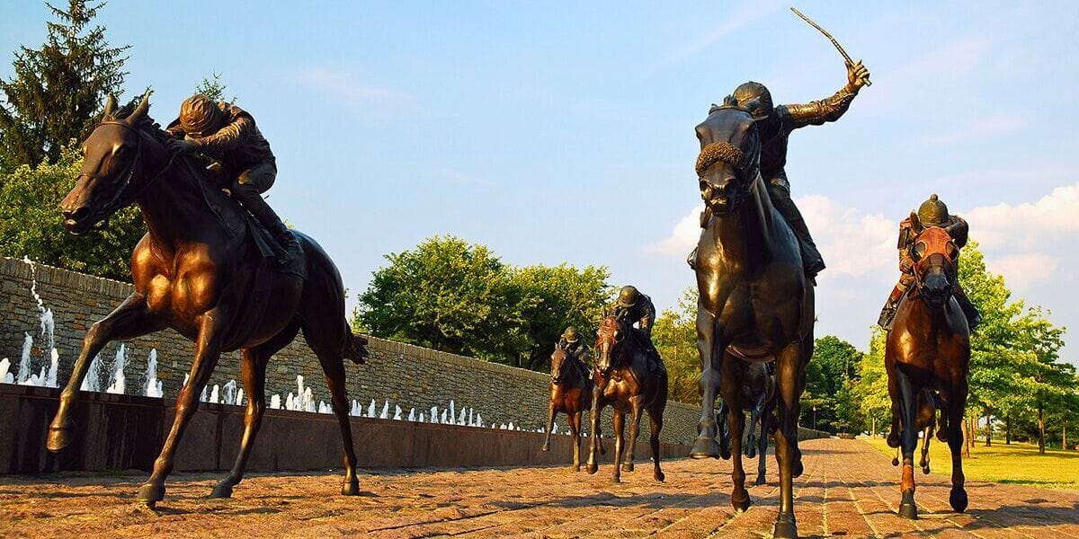 statues of a horse race in Lexington Kentucky