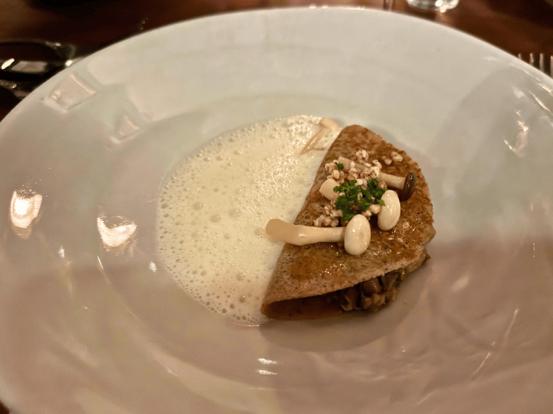 Mushroom buckwheat crepe