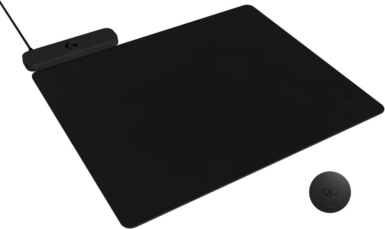 Logitech G Powerplay 2 – The Wireless Charging Wonder A sleek wireless charging mouse pad with a hard surface, shown paired with a Logitech wireless mouse in a clean FPS gaming setup.
