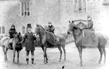 Glen Eyrie Stables