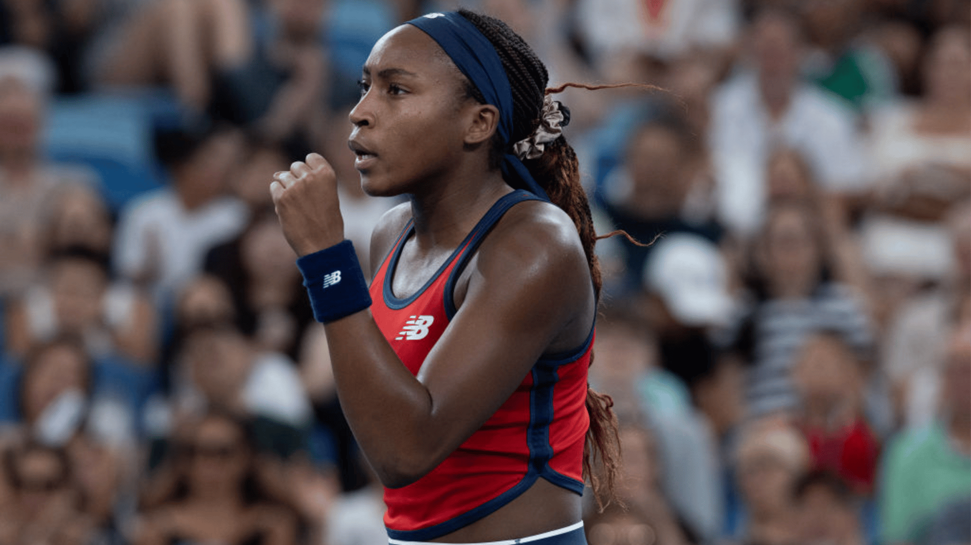 Coco Gauff of the United States reacts against Poland's Iga Świątek in their final match during day ten of the 2025 United Cup at Ken Rosewall Arena on January 05, 2025 in Sydney, Australia