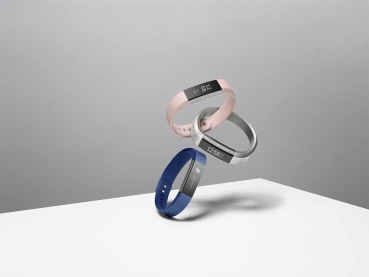 FitBit Alta connected bracelet fitness tracker