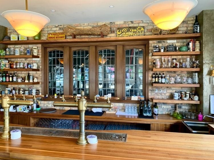 True History bar