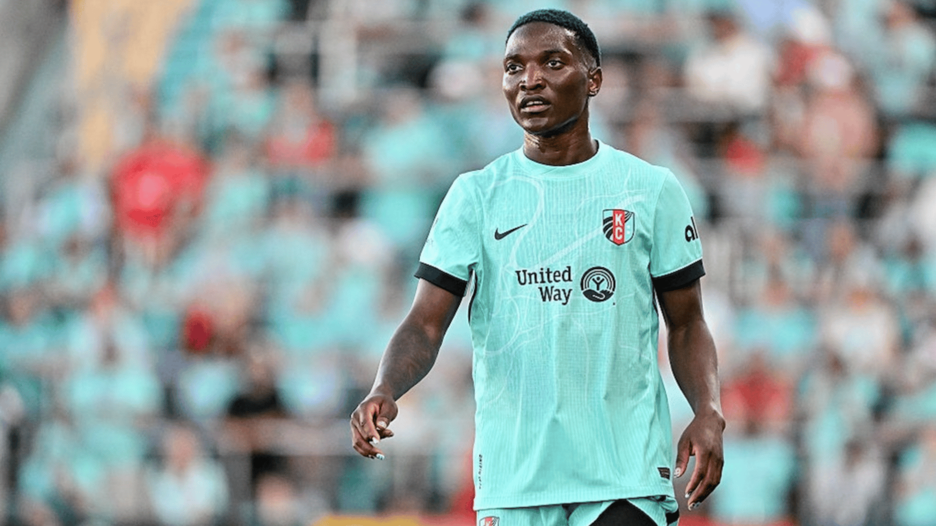  Temwa Chawinga #6 of the Kansas City Current during a match against Gotham FC 