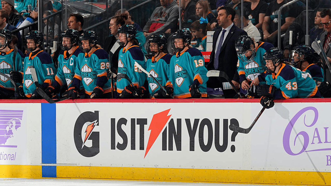 The New York Sirens bench during the game against the Vancouver Goldeneyes on November 29, 2025 at the Prudential Center in Newark, New Jersey.