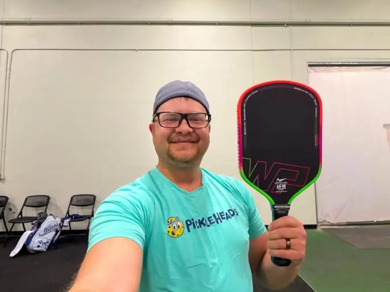 Taylor with the Warping Point Neon