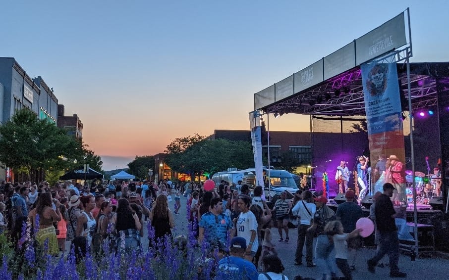 Fayetteville First Thursday 