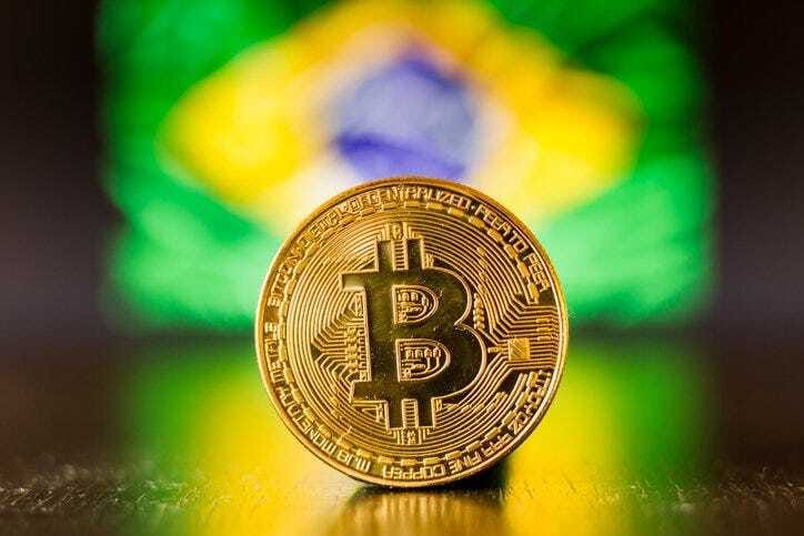Brasil investe R$ 49 milhões em semana marcada por avanço moderado sobre fundos de criptomoedas | Exame
