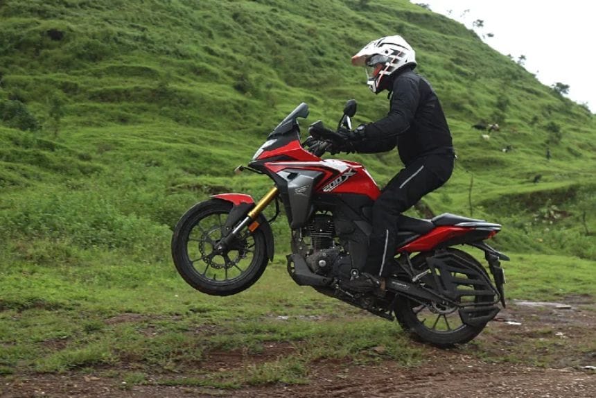 अपडेटेड 2023 Honda CB200X सबसे सस्ती एडवेंचर बाइक में शामिल, मिलता है एडवेंचर के लिए ये खास फीचर्स