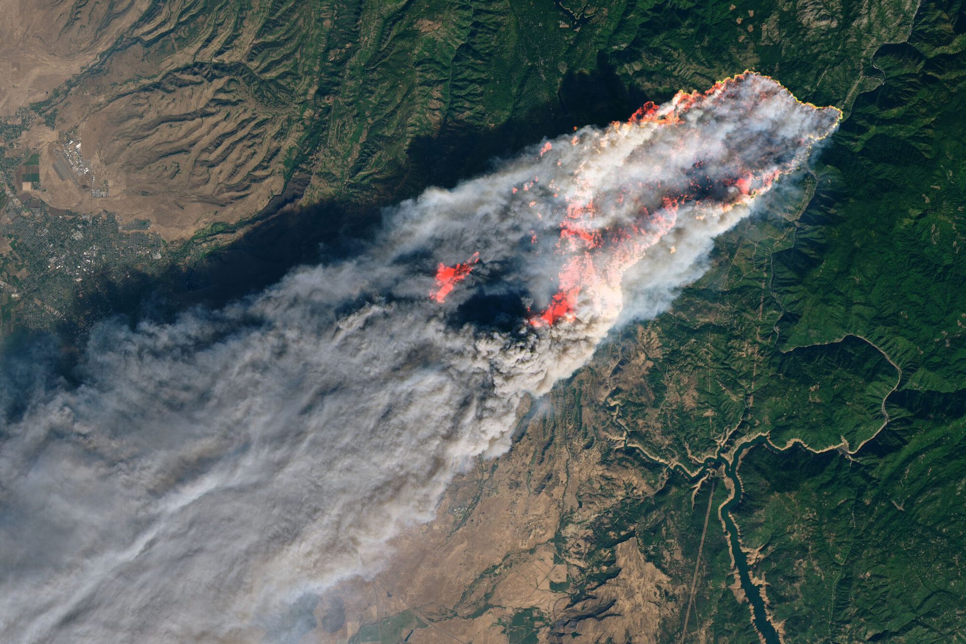 The Camp Fire as seen from space in 2018, one of the deadliest and most destructive wildfire in California’s history. It burned roughly 240 square miles (622 square kilometers), destroyed nearly 14,000 structures, caused billions in damages, and claimed 88 lives. 
