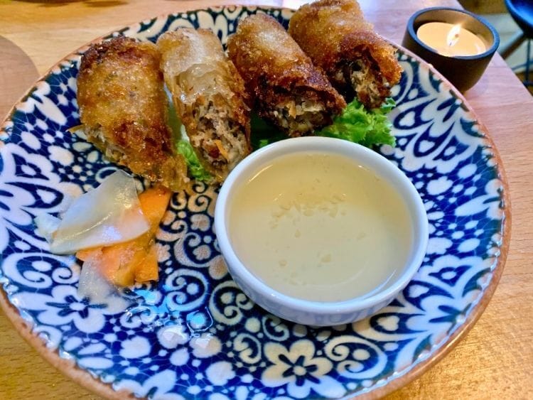 Co Oi spring rolls
