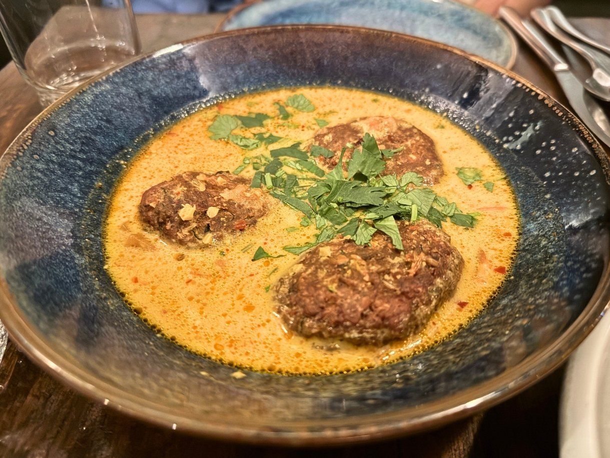 chickpea and zucchini cakes