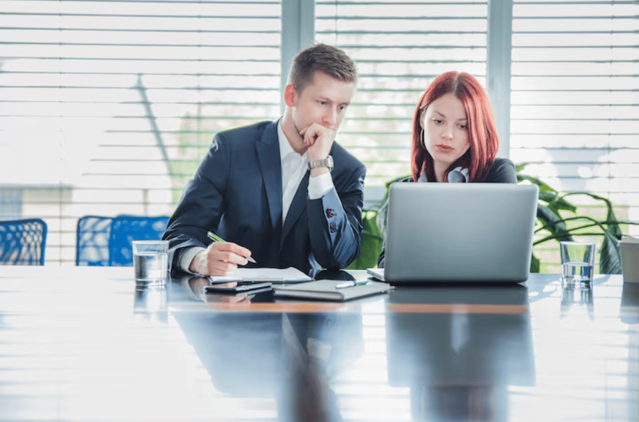 How to Resolve Business Disputes Online Without Going to Court