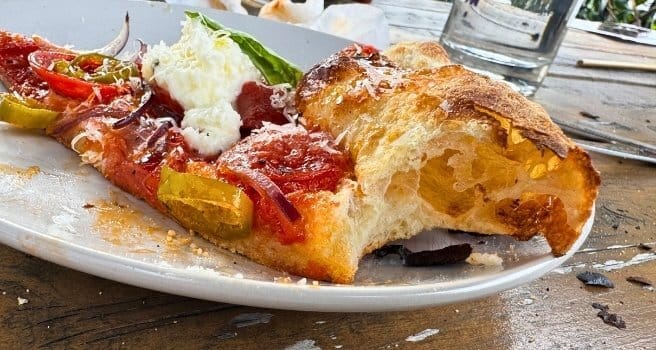 Frank's Bee Sting crust