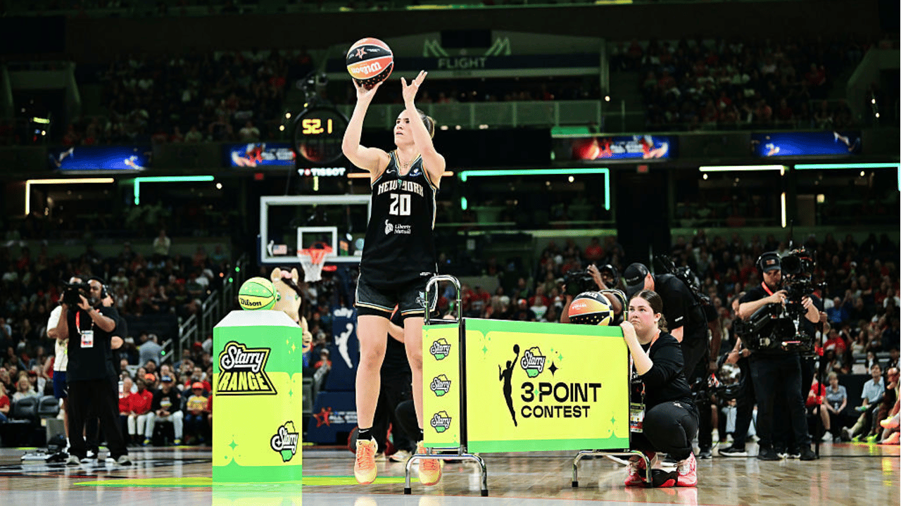  Sabrina Ionescu #20 of the New York Liberty shoots the ball during the Kia WNBA Skills Challenge and WNBA STARRY 3-Point Contest on July 18, 2025 at Gainbridge Fieldhouse in Indianapolis, Indiana. 