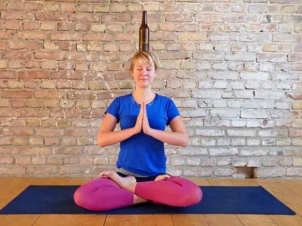 beer-yoga2-600x450