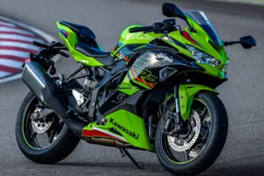 आ रही है धूम मचाने Kawasaki Ninja ZX-4R, फर्स्ट वीडियो आउट, होगी सबकी नींद हराम