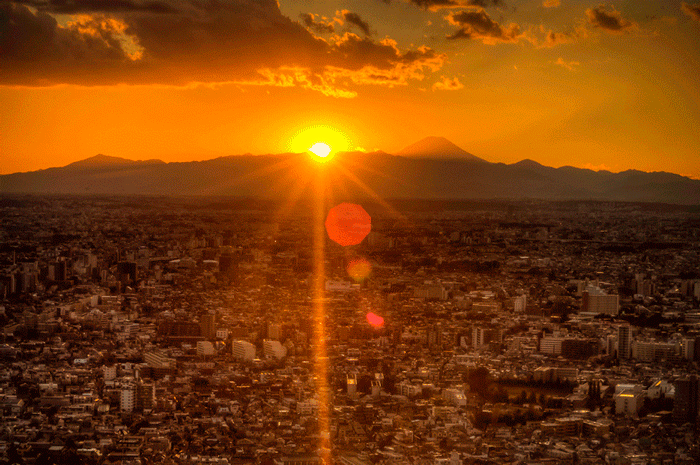 GIFs of The Sun - Sunrises, Sunsets, Sunny Landscapes, Space View