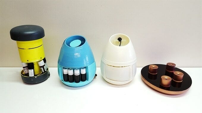 Light essential oil diffuser
