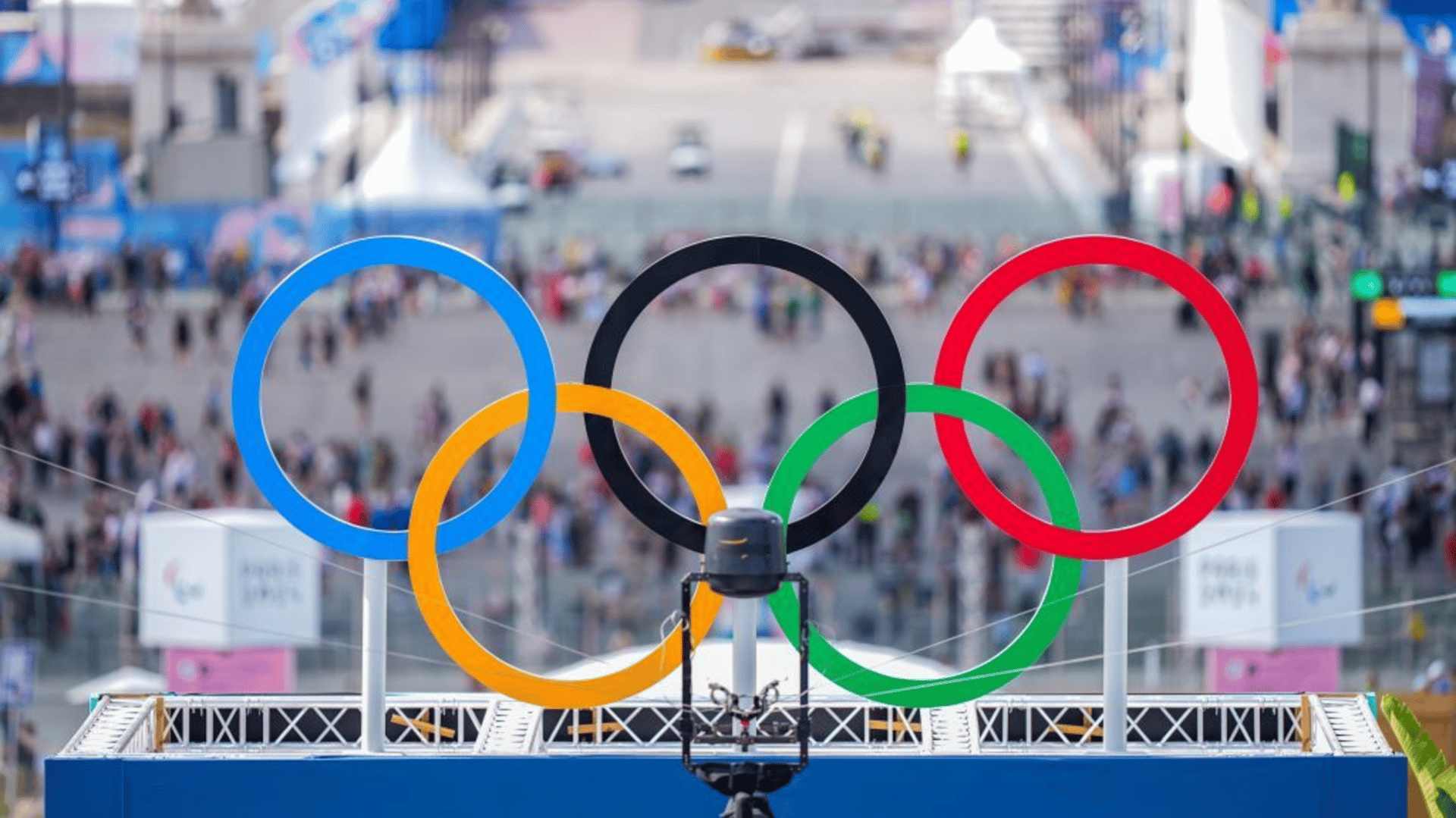  General view of the Olympic rings on Eiffel Tower Stadium - Centre Court,
