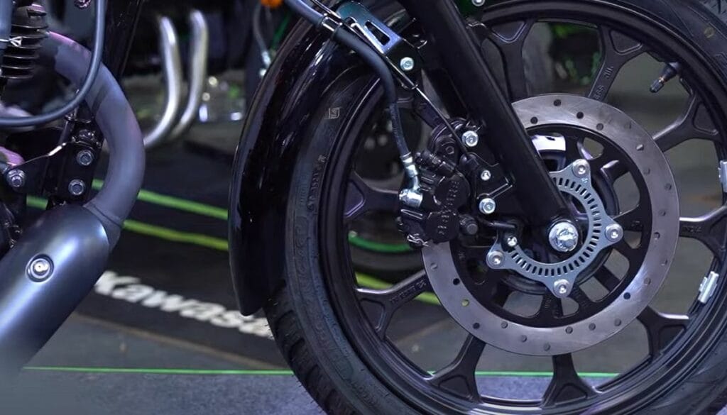 Kawasaki w175