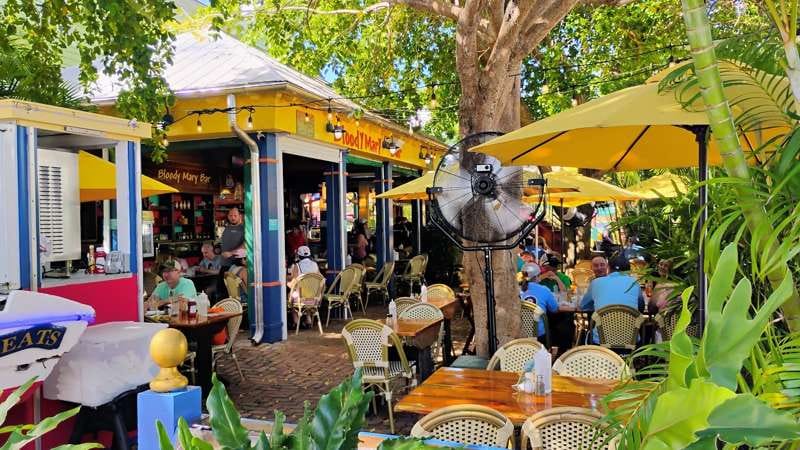 Great outdoor eats at Rams Head Southernmost