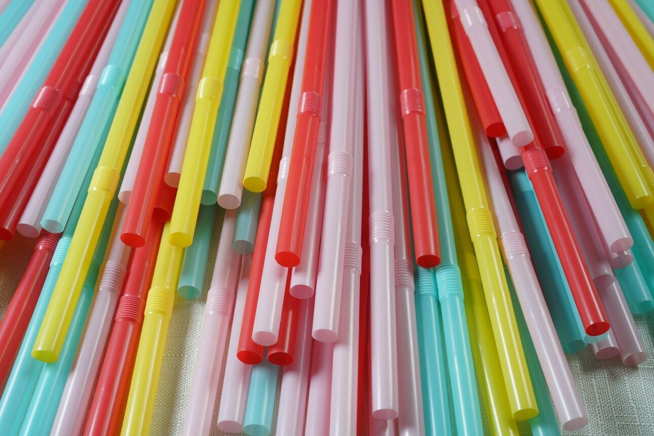 plastic straw