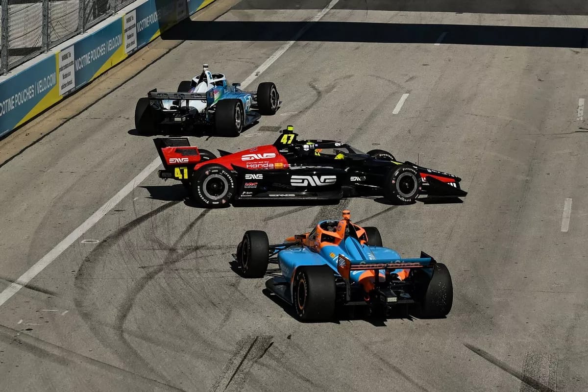 Mick Schumacher spinning