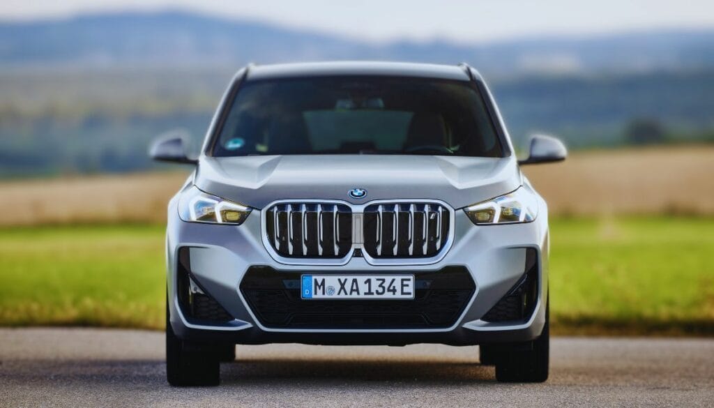 BMW iX1