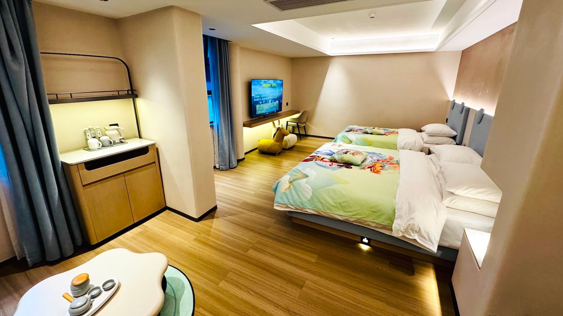 Guilin Linzhong Yayuan Room