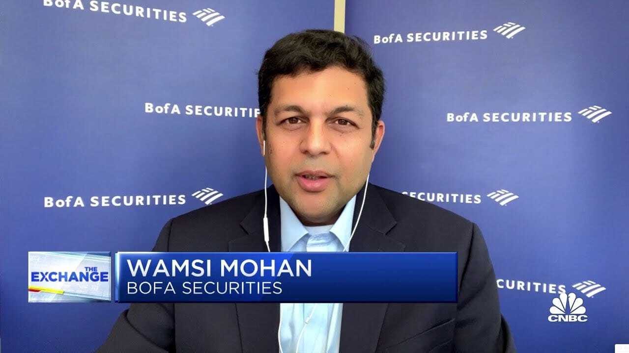 BofA Securities' Wamsi Mohan says stability of cash flow, strong execution is driving Apple shares