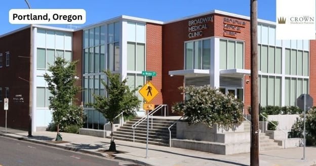 Crown MedRealty Partners acquires single-tenant MOB in Portland, Oregon.