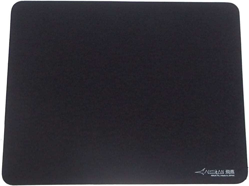 Artisan Hien Soft – The Precision Pick A finely textured soft gaming mouse pad laid out on a tactical Rainbow Six Siege gaming setup, optimized for precision aiming.