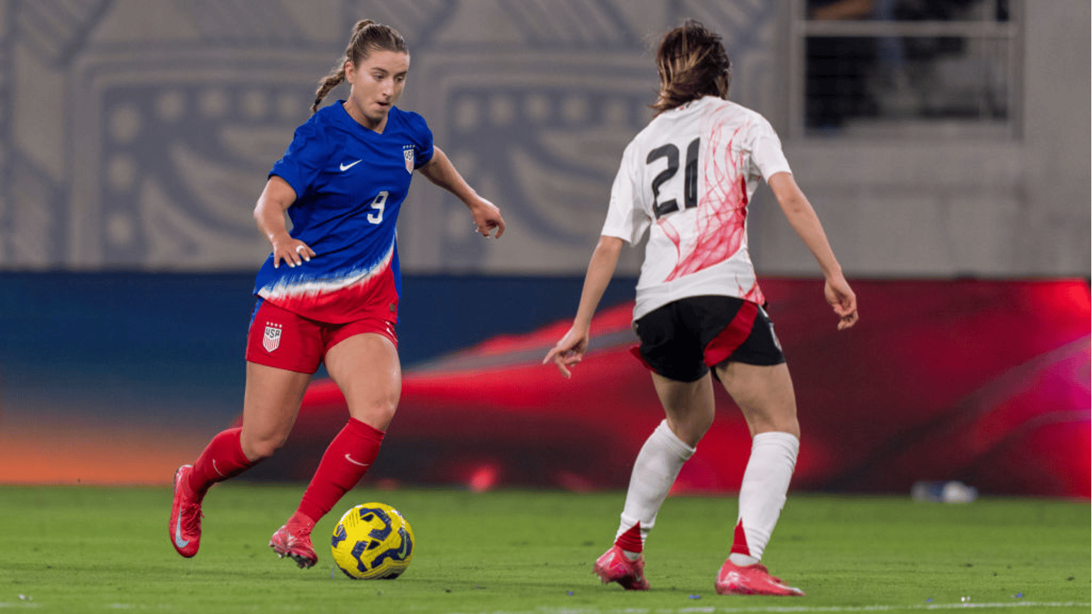 Ally Sentnor #9 of the United States dribbles during the final match of the SheBelieves Cup between Japan and USWNT at Snapdragon Stadium on February 26, 2025 in San Diego, California.