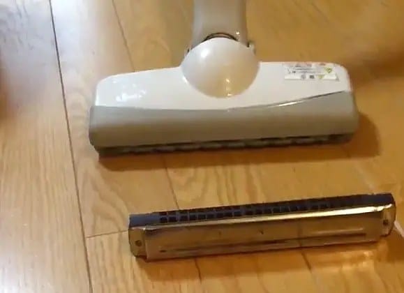 harmonica-vacuum
