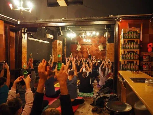 beer-yoga-600x450