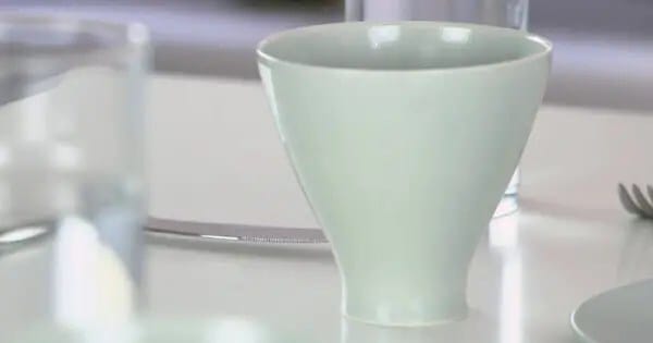 human-ash-pottery2-600x315
