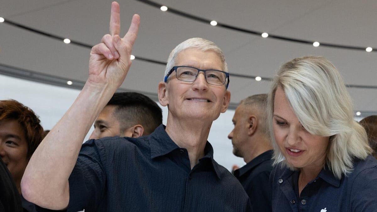 Apple Keeps $20B Google Deal