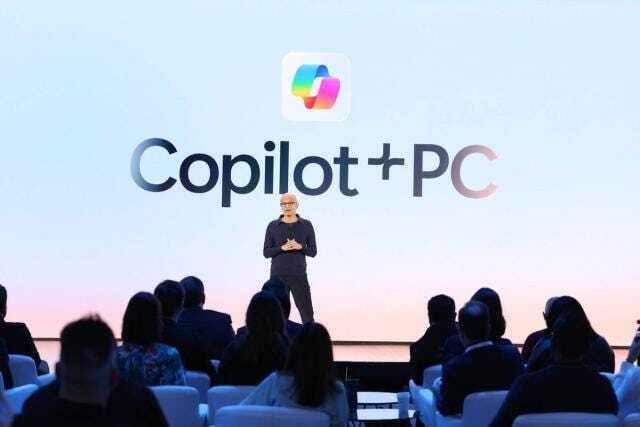 Officials looking to Microsoft's new AI 'Recall' feature as privacy experts sound alarm