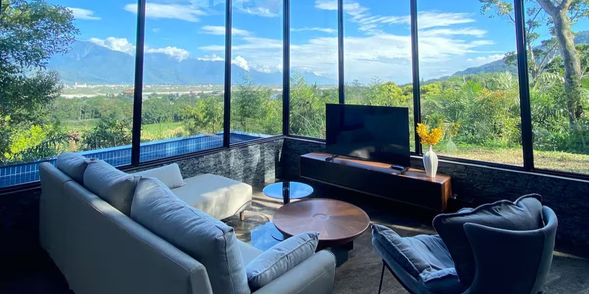 stunning views of the mountain
