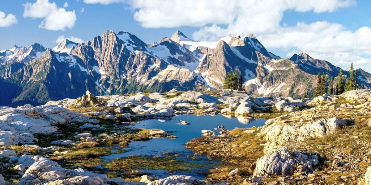 mountains on the Pacific Crest Trail